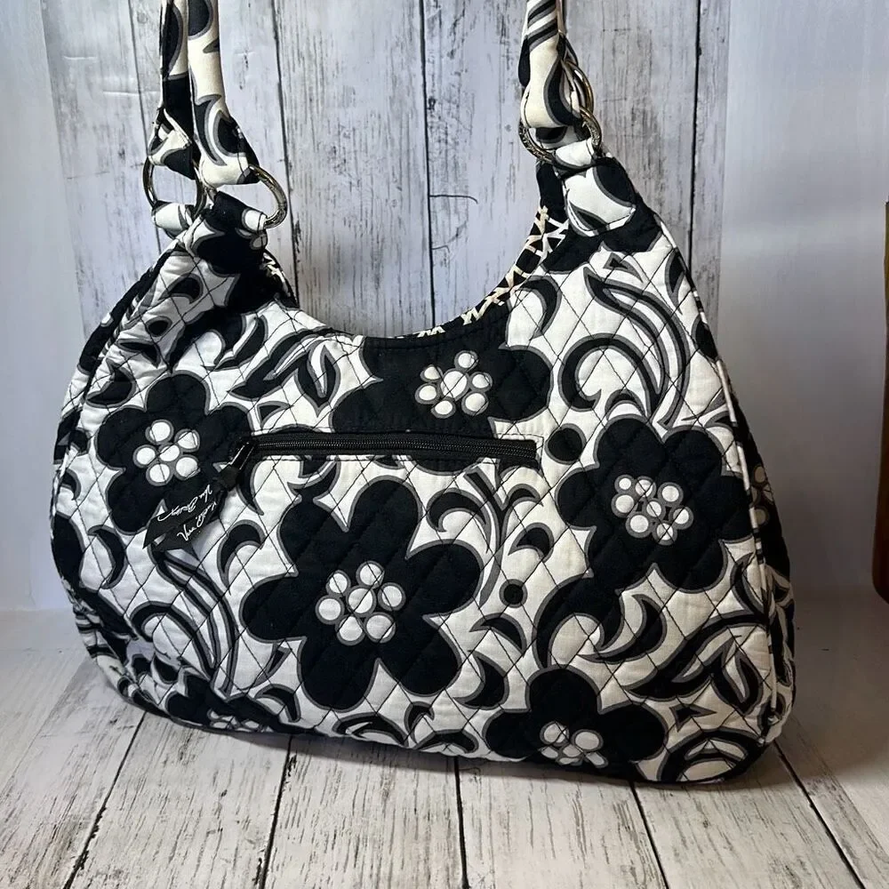 Vera Bradley Shoulder Bag Quilted Magnetic Closure Black White Floral‎ LOOK - Picture 4 of 11